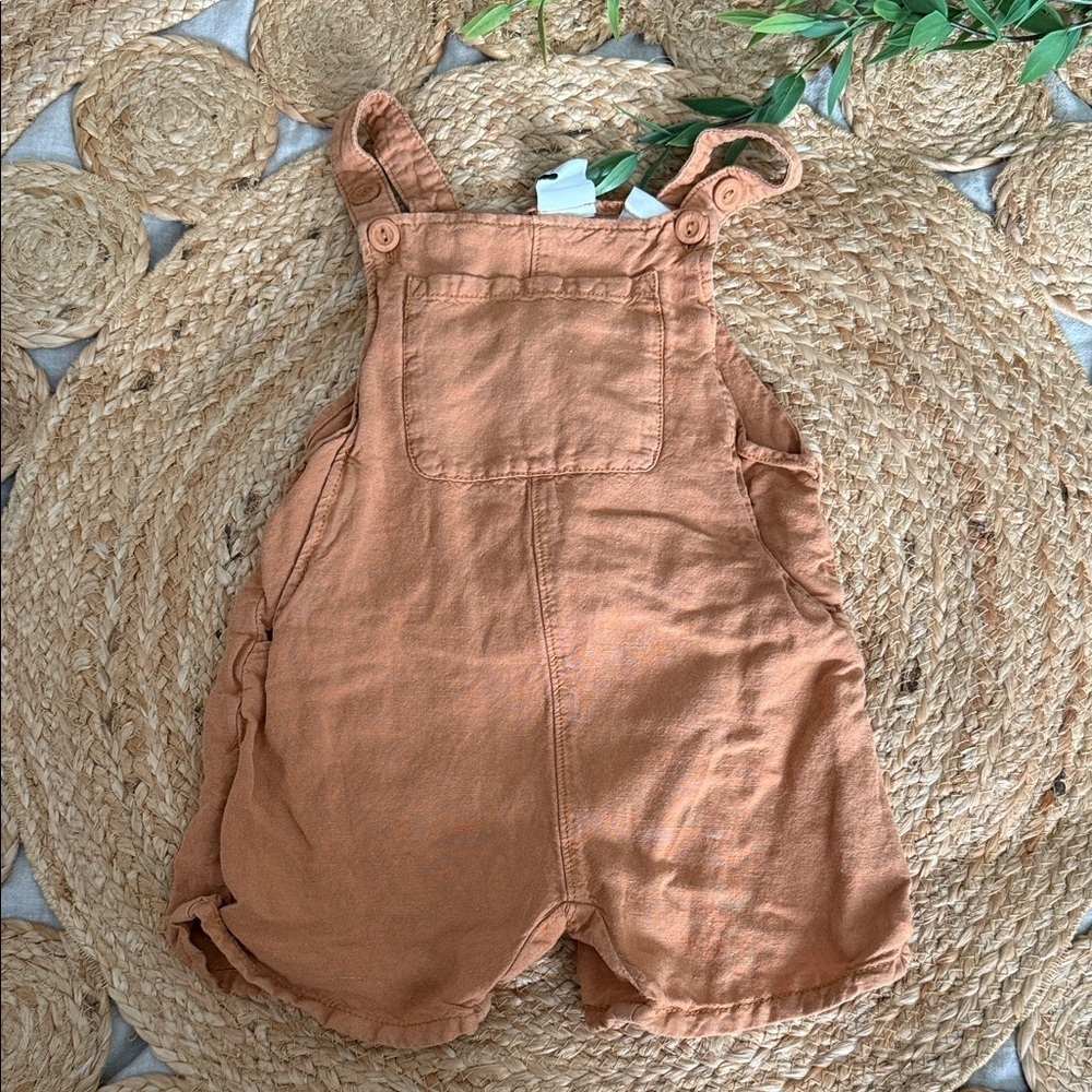 Zara 2-3 linen Overall Minimalist Short.
